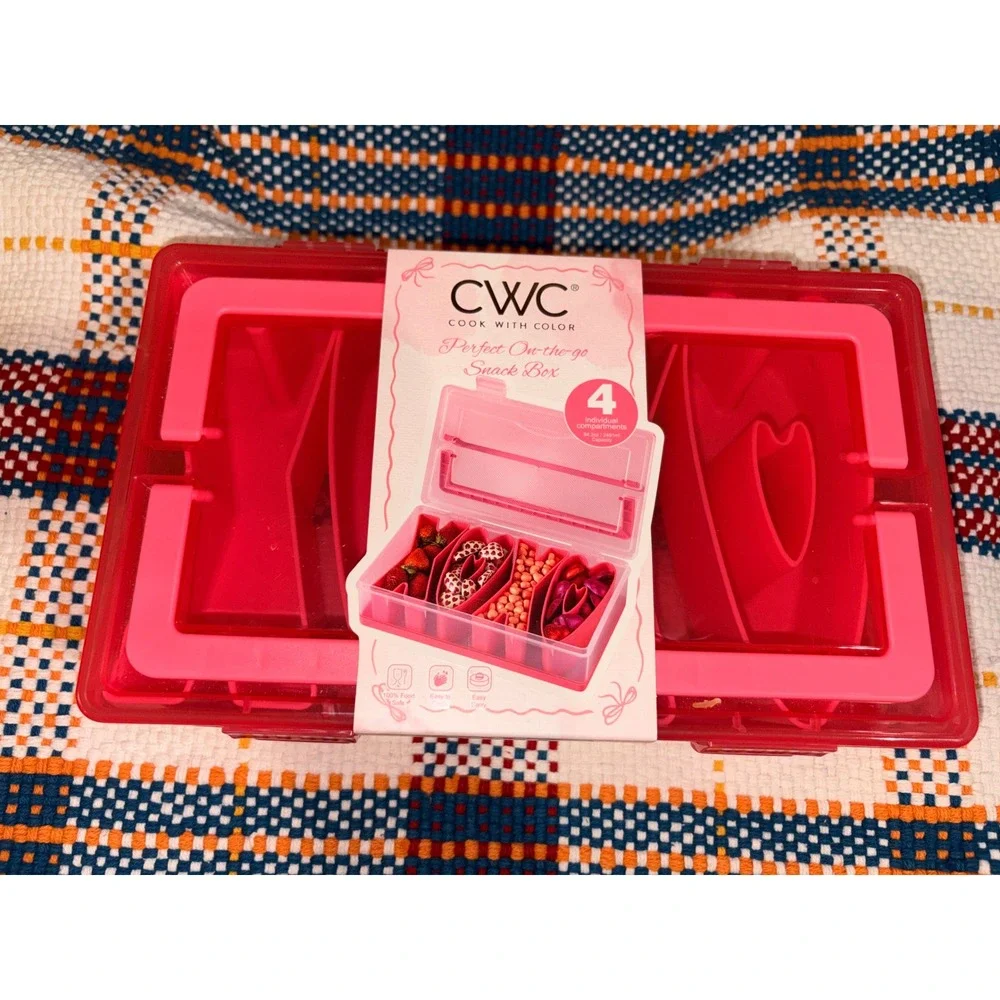 Cook With Color XOXO Snack Box 4 Compartment Pink Red Bento VDTG13 NEW
